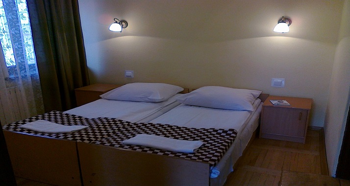 KORONA youth hotel in Poland Krakow nights stay